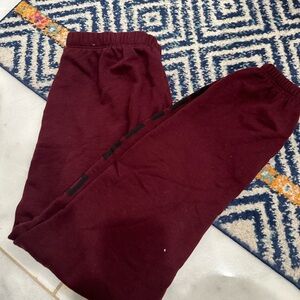 VS pink maroon sweats never worn. No tag